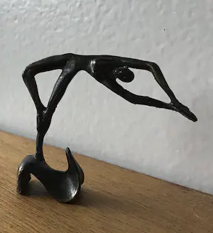 Corry Ammerlaan - Beeldje, Een duik in het diepe kopen? Bied vanaf 1!