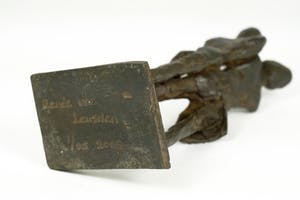 Renee van Leusden - Bronzen beeld van man en vrouw kopen? Bied vanaf 1!