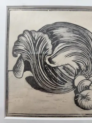 Arend van Starrenburg - Stilleven met kolen en uien. Ingelijst. 1919. kopen? Bied vanaf 79!