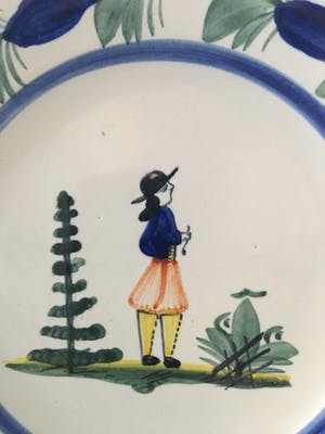 Henriot Quimper - Frans aardewerk bordjes kopen? Bied vanaf 30!