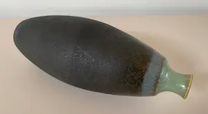 Niet of onleesbaar gesigneerd - Keramiekatelier Feniks Schoorl - Vaasje kopen? Bied vanaf 1!