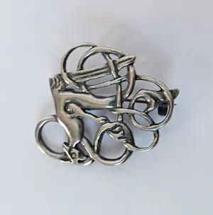 Buy Sterling zilveren Sigmund Espeland broche Noors Viking Urnesstil Dragestil? Bid from 125!