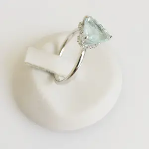 Ring met aquamarijn en diamant van 2,63 karaat. kopen? Bied vanaf 450!