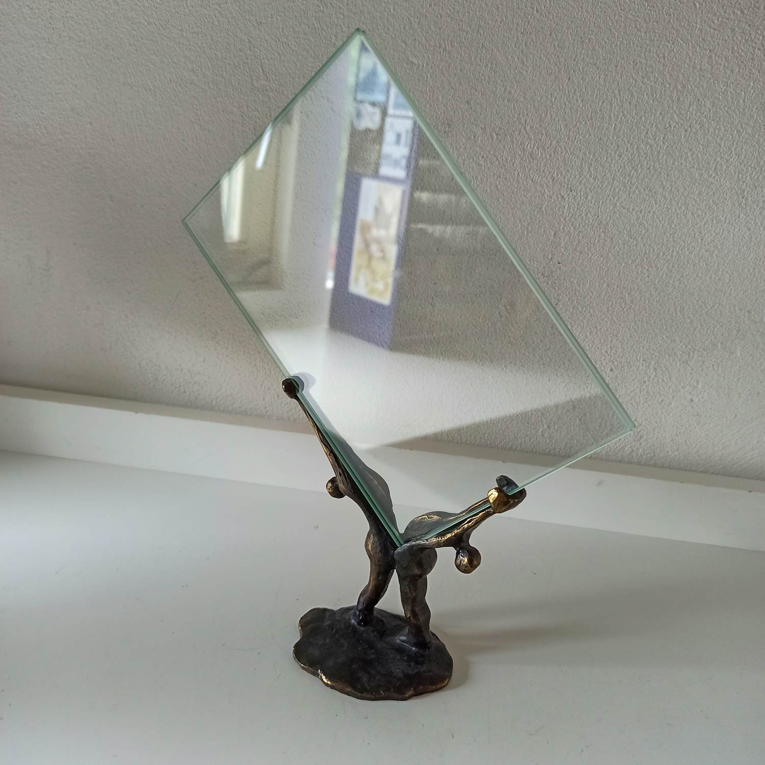 Corry Ammerlaan - Bronzen fotolijst met figuren. kopen? Bied vanaf 20!