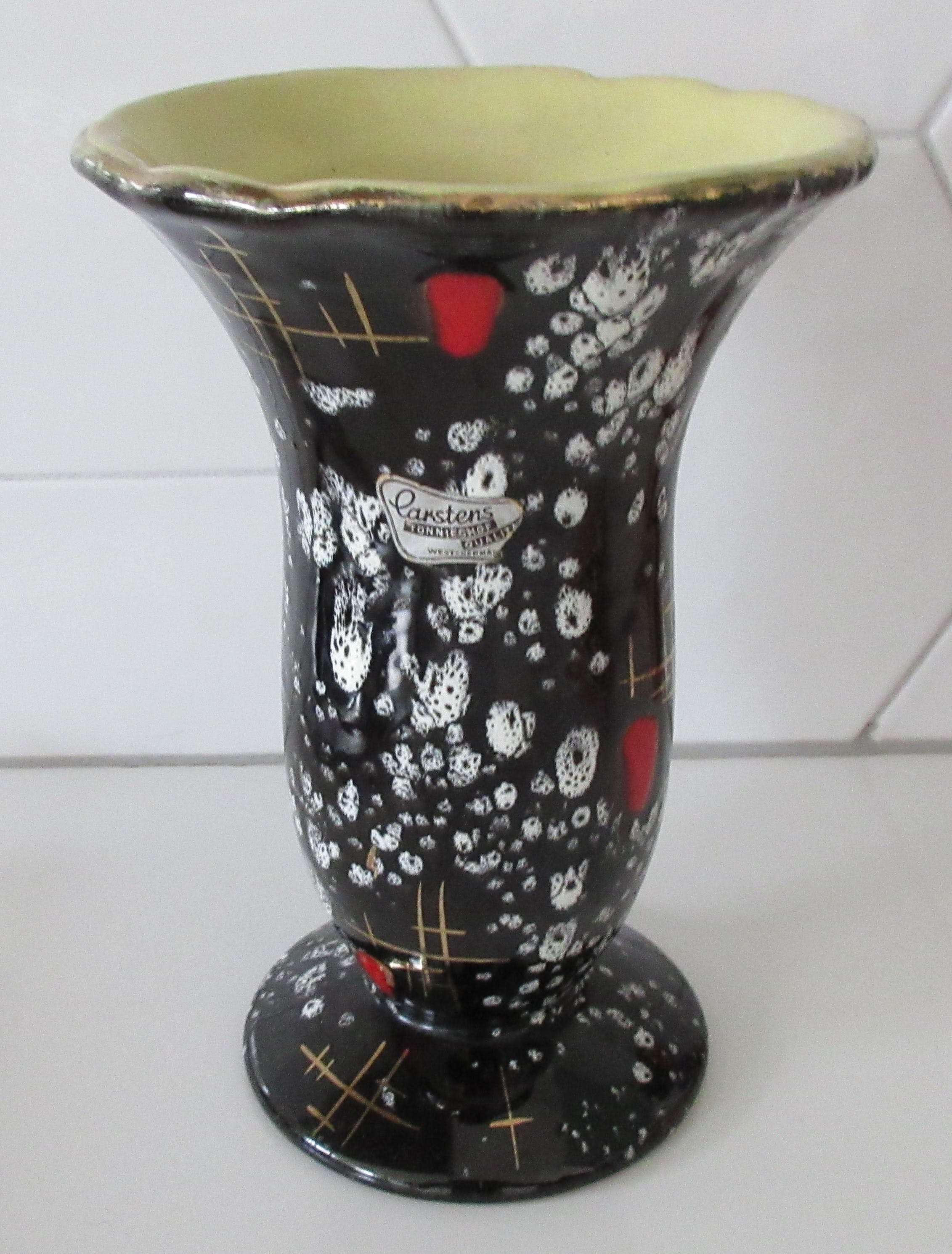 Carstens Tonnieshof - Fifties hand beschilderde aardewerk vaas kopen? Bied vanaf 1!