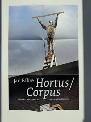 Jan Fabre - Gesigneerd "The man who measures the clouds" kaufen? Bieten Sie von 80!