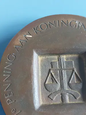 Henk van Bommel - Penning Ministerie van Justitie - gratis verzending NL kopen? Bied vanaf 100!