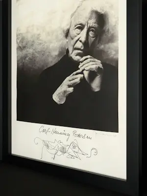 Carl-Henning Pedersen - Uniek - Tekening op Portret van CoBrA-kunstenaar Pedersen kopen? Bied vanaf 3850!