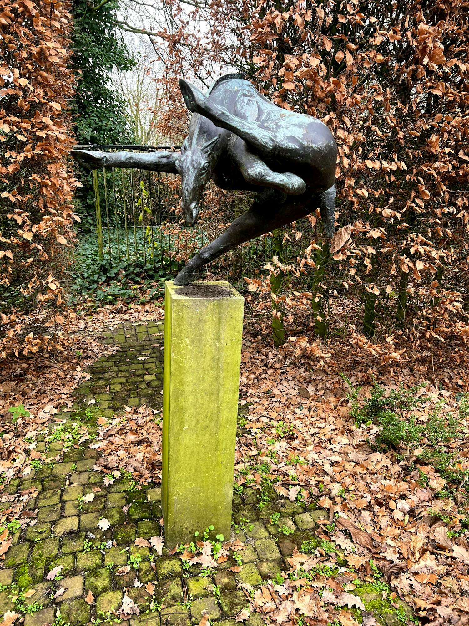 Jos Dirix - indrukwekkend bronzen beeld van een paard verkocht voor € 2000!