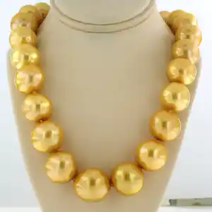 14k gouden slot aan een Zuidzee cultivee parels- 45 cm lang verkocht voor € 150!