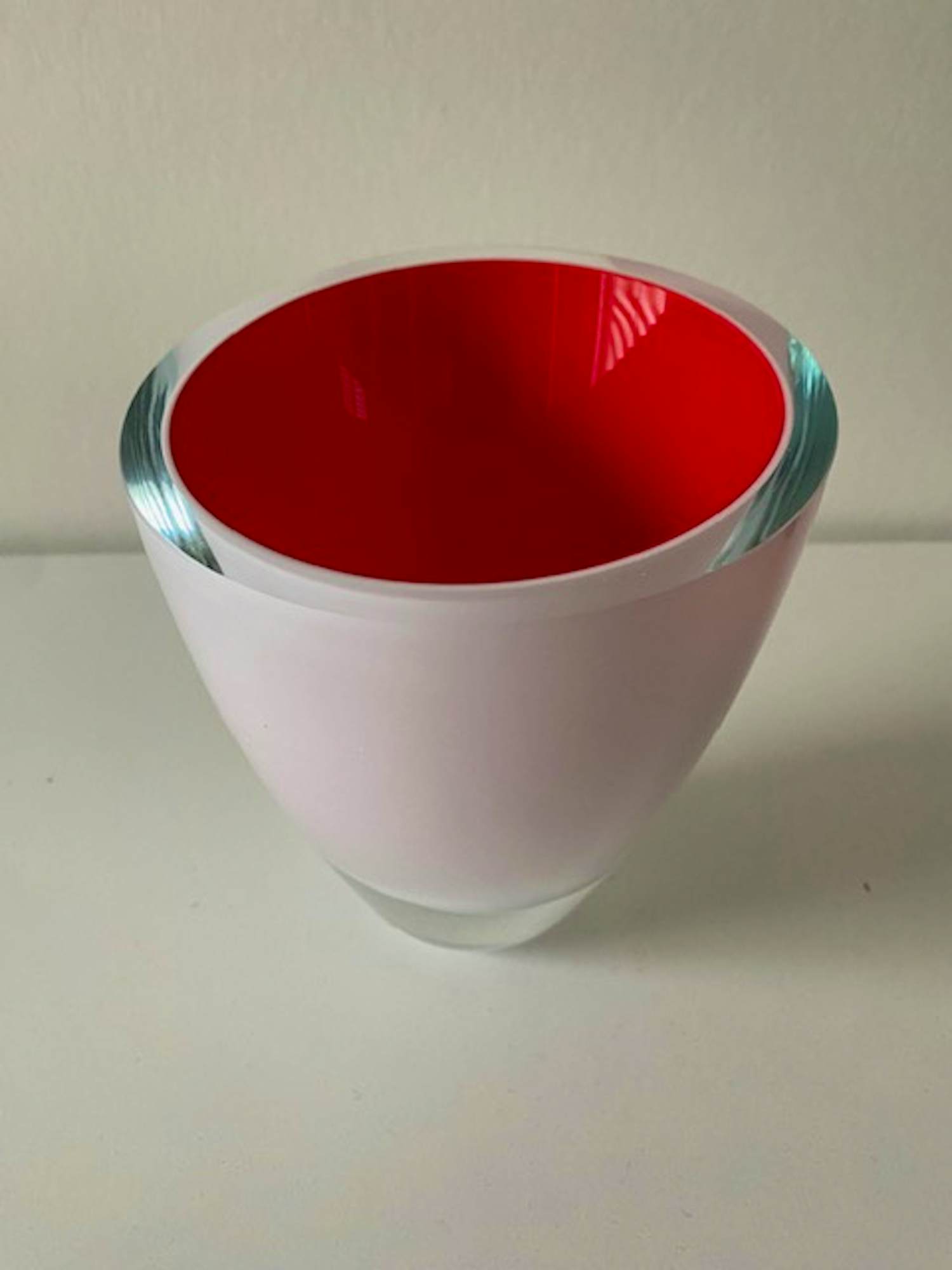 Carina Riezebos - Decoratieve wit/rode Lushes Cup Royal Leerdam kopen? Bied vanaf 27!