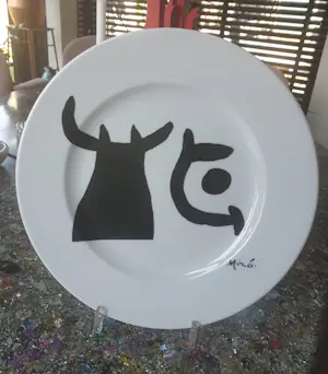 Joan Miro - Obra Original de Joan Miro - 2 porseleinen borden - 2001- Diameters 30 cm kopen? Bied vanaf 80!