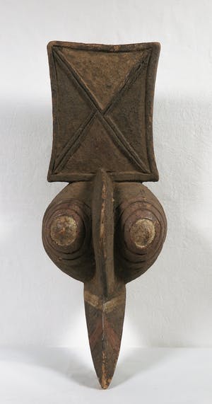 Nunuma - Houten gestoken vogel opzetmasker met vierkante kroon kopen? Bied vanaf 1!