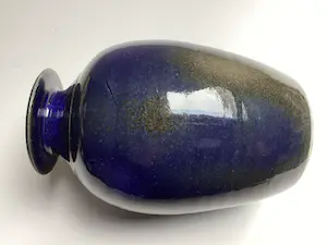 Niet of onleesbaar gesigneerd - Blauw geglazuurde keramiek vaas kopen? Bied vanaf 1!