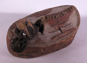 Ngbandi - Zeldzaam apenmasker met rotanbal kopen? Bied vanaf 50!