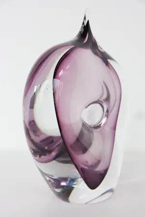 Studio Ahus - (Anne Dreutler), Paars glasobject kopen? Bied vanaf 150!
