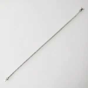 AcheterTennisarmband 2,00 ct? Enchérissez de 2200!
