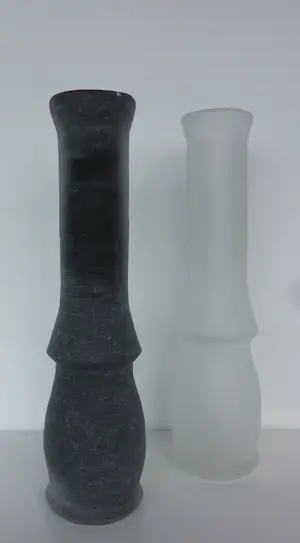 Bernard Heesen - / de Oude Horn, Twee grote vazen in zwart en wit - Oche Hora kopen? Bied vanaf 350!