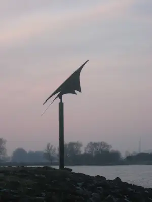 Ton Koops - bronzen sculptuur | 'Fokzeilen' | 1987 kopen? Bied vanaf 450!