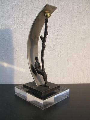 Corry Ammerlaan - Verbronsd/verzilverd sculptuur - "Vruchten Plukken" kopen? Bied vanaf 40!