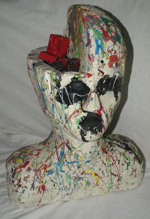 Niet of onleesbaar gesigneerd - Beeld van beton , ‘Hoofd met open schedelhelft’ - beschilderd kopen? Bied vanaf 1!