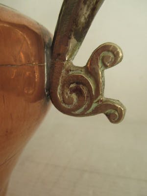 Curiosa - Tibetaanse koperen theepot kopen? Bied vanaf 50!