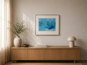 AcheterDanielle van Broekhoven - drie artisjokkenknoppen in een diepblauwe, abstracte compositie? Enchérissez de 50!