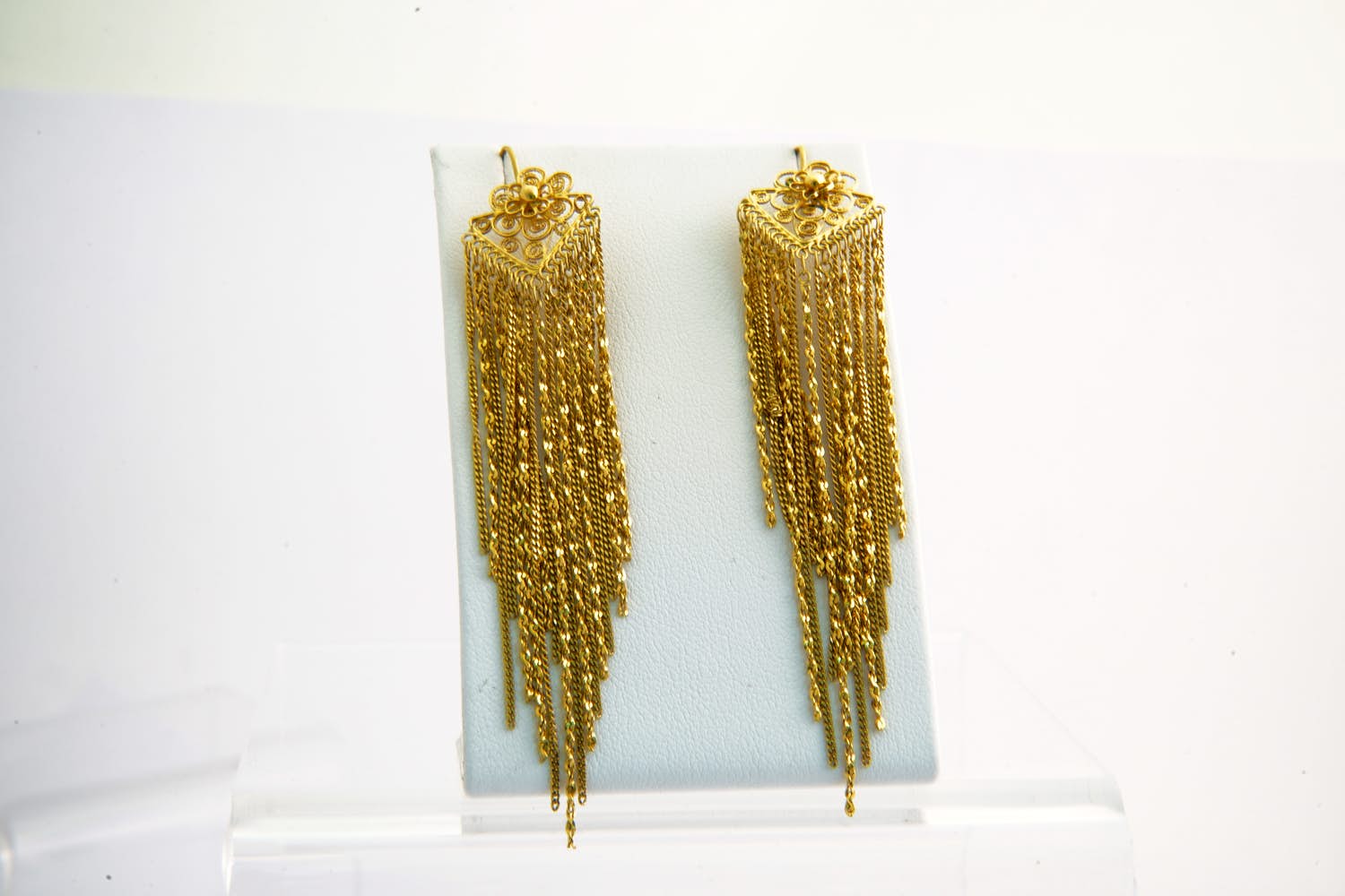 188 - Schitterend paar 14 krt gouden Filigrain "waterval" oorhangers - gekeurd kopen? Bied vanaf 270!