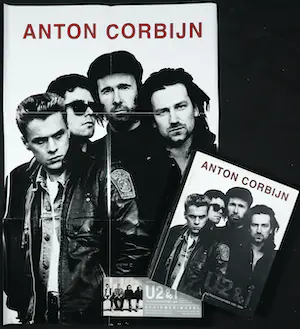Anton Corbijn - Boek en publiciteitsposter, U2&i kaufen? Bieten Sie von 1!