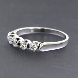 18K Goud - witgouden ring met briljant geslepen diamanten kopen? Bied vanaf 280!