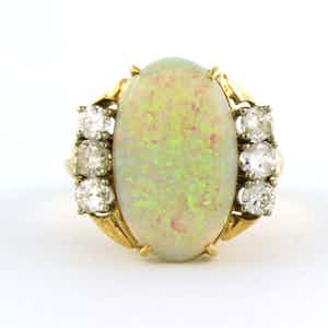 BWG gele ring bezet met opaal en briljant geslepen diamanten tot. 0.50ct verkocht voor € 280!