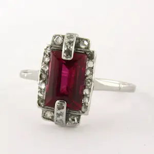 ART DECO 18k gouden ring met robijn verneuille en roos diamanten tot. 0.05ct kopen? Bied vanaf 330!