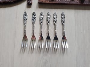Georg Nilsson - 2 Lepelrekjes - 6 Taartvorkjes - 12 Theelepeltjes kopen? Bied vanaf 1!