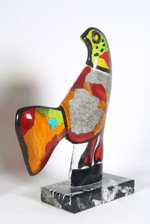 Corneille - Glazen beeld op voet, Oiseau arc-en-ciel kopen? Bied vanaf 1100!