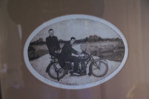 Leentje Linders - Jan en Sjaak op de motorfiets 1/10 eigen druk kopen? Bied vanaf 17!