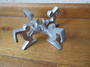 Niet of onleesbaar gesigneerd - Osvaldo Cavandoli - La Linea kandelaar/beeldjes kopen? Bied vanaf 1!