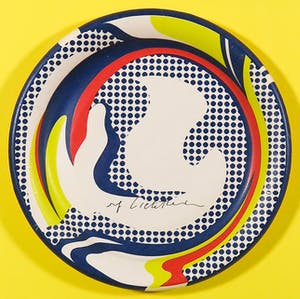 Buy Roy Lichtenstein - Handgesigneerde paper plate - Ingelijst? Bid from 1!