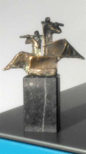 Eric Claus - twee dwarsfluitspeelsters verkocht voor € 79!