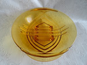 Sklo Union - Rudolfova - Carl Stolzle art deco schaal persglas kopen? Bied vanaf 1!