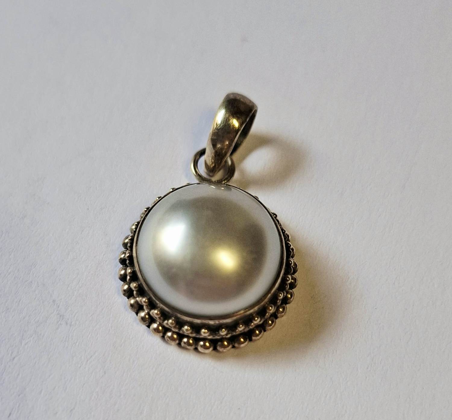 Nieuwe zilveren hanger met Mabe parel kopen? Bied vanaf 75!