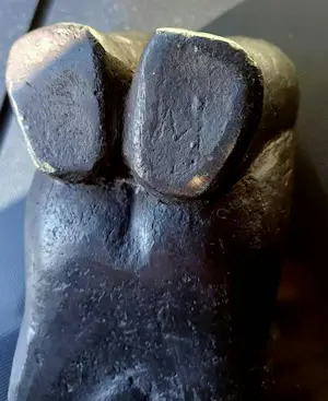Jan Meefout - Bronzen sculptuur: Vrouwenfiguur kopen? Bied vanaf 1495!