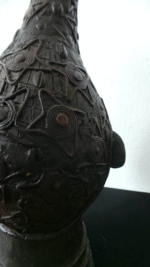 Benin - De kunst van Benin- Bronzen gieters, ivoren beeldhouwers - sculpturen . kopen? Bied vanaf 125!