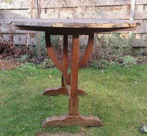 Niet of onleesbaar gesigneerd - Oak vigneron table from France - ca. 1940 kopen? Bied vanaf 10!