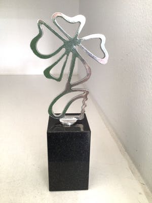 Corry Ammerlaan - Sculptuur “ MEER DAN GELUK ! “ kopen? Bied vanaf 1!