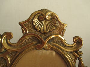 Curiosa - Twee bronzen/koperen dubbele fotolijsten onder glas kopen? Bied vanaf 50!