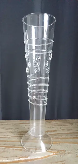 Niet of onleesbaar gesigneerd - Venetiaans mondgeblazen glazen flute (replica) kaufen? Bieten Sie von 1!