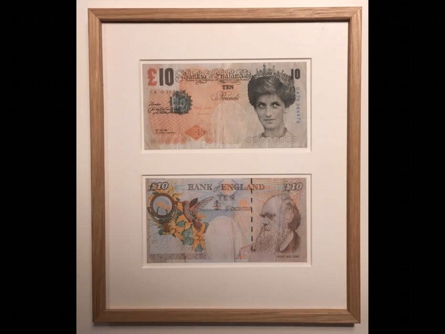 Banksy - 2X Lady Di-Faced Tenner with C.O.A kopen? Bied vanaf 590!