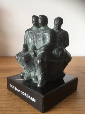 Karin Beek - Samen op de bank kopen? Bied vanaf 69!