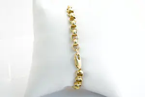 49 - Surinaamse 18 krt geel-gouden zg. "Jasseron" armband - glad model - massief kopen? Bied vanaf 870!