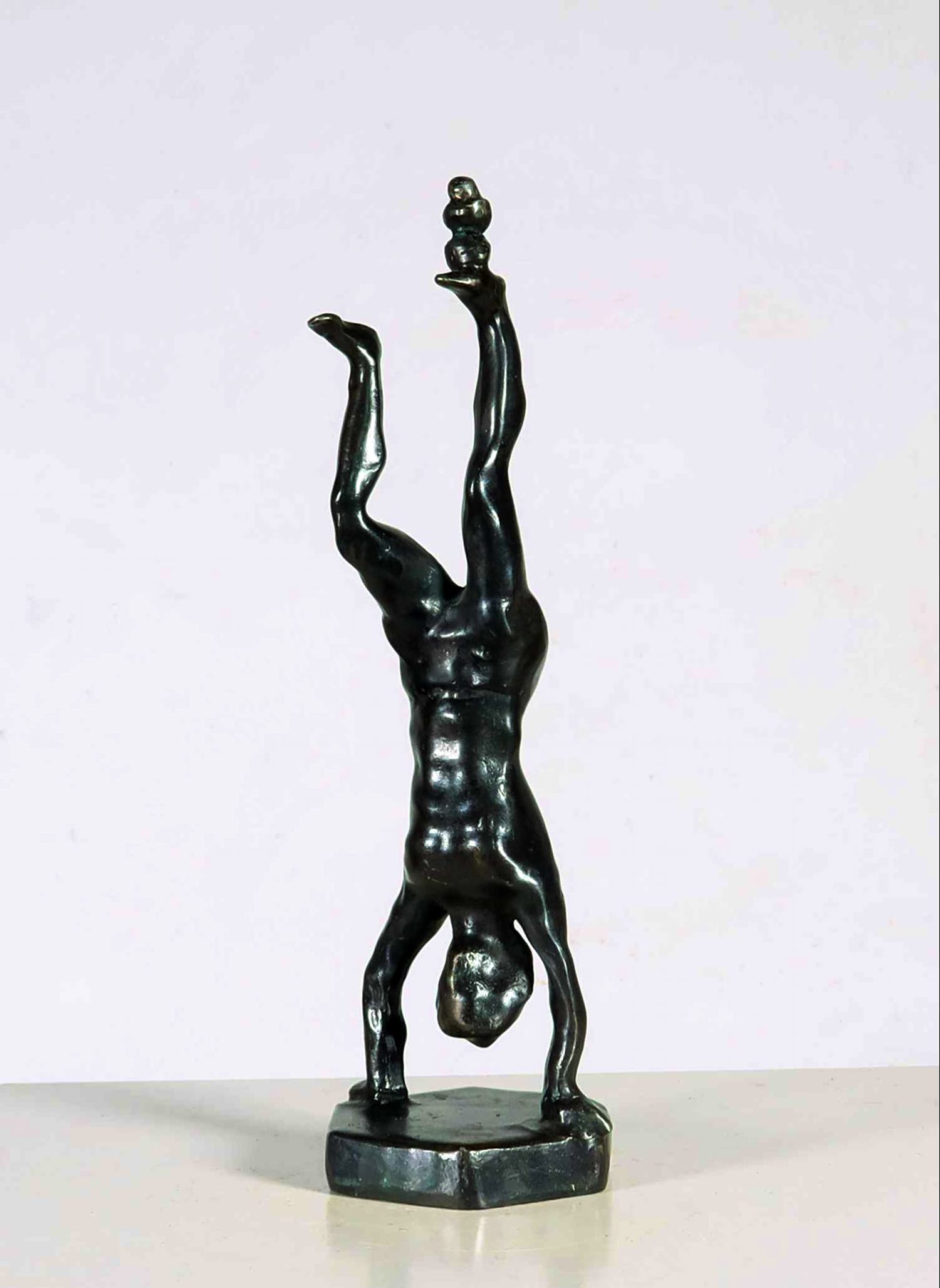 Nicolas Dings - Bronzen beeld, Balans verkocht voor € 160!
